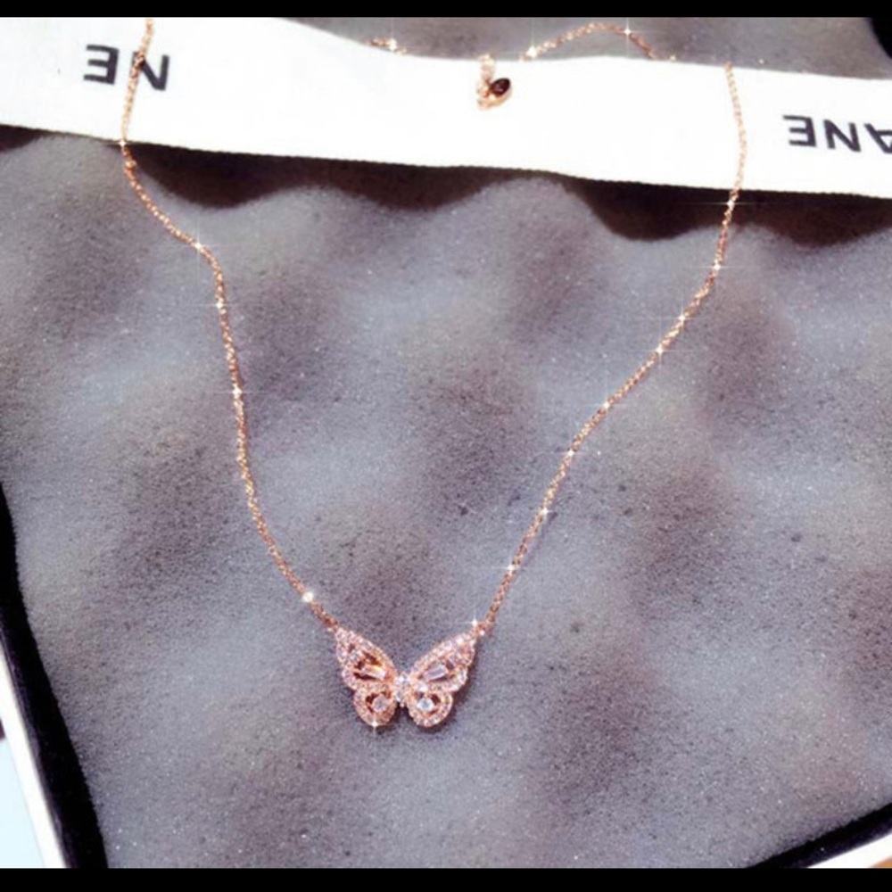 Dainty Rose Gold n Crystal Butterfly Necklace - Picture 3 of 10